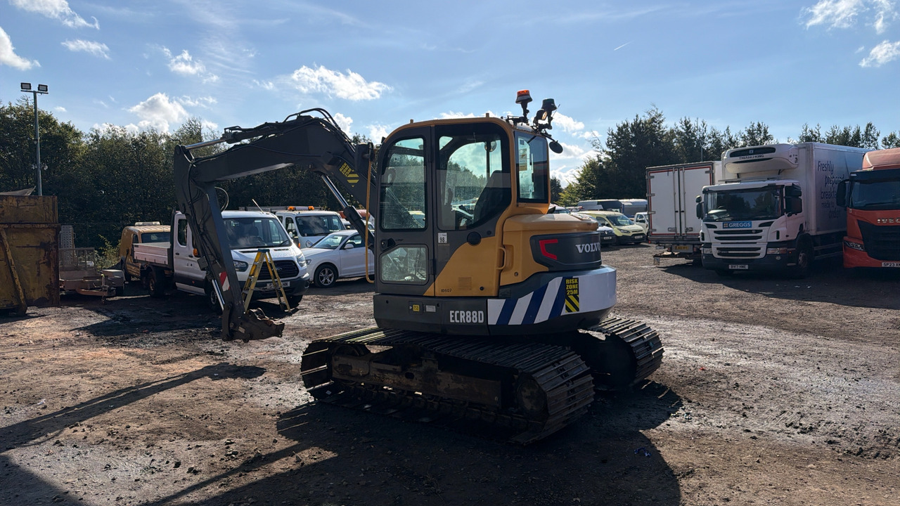 VOLVO ECR88D - Equipamento de construção: foto 3 VOLVO ECR88D - Equipamento de construção: foto 3