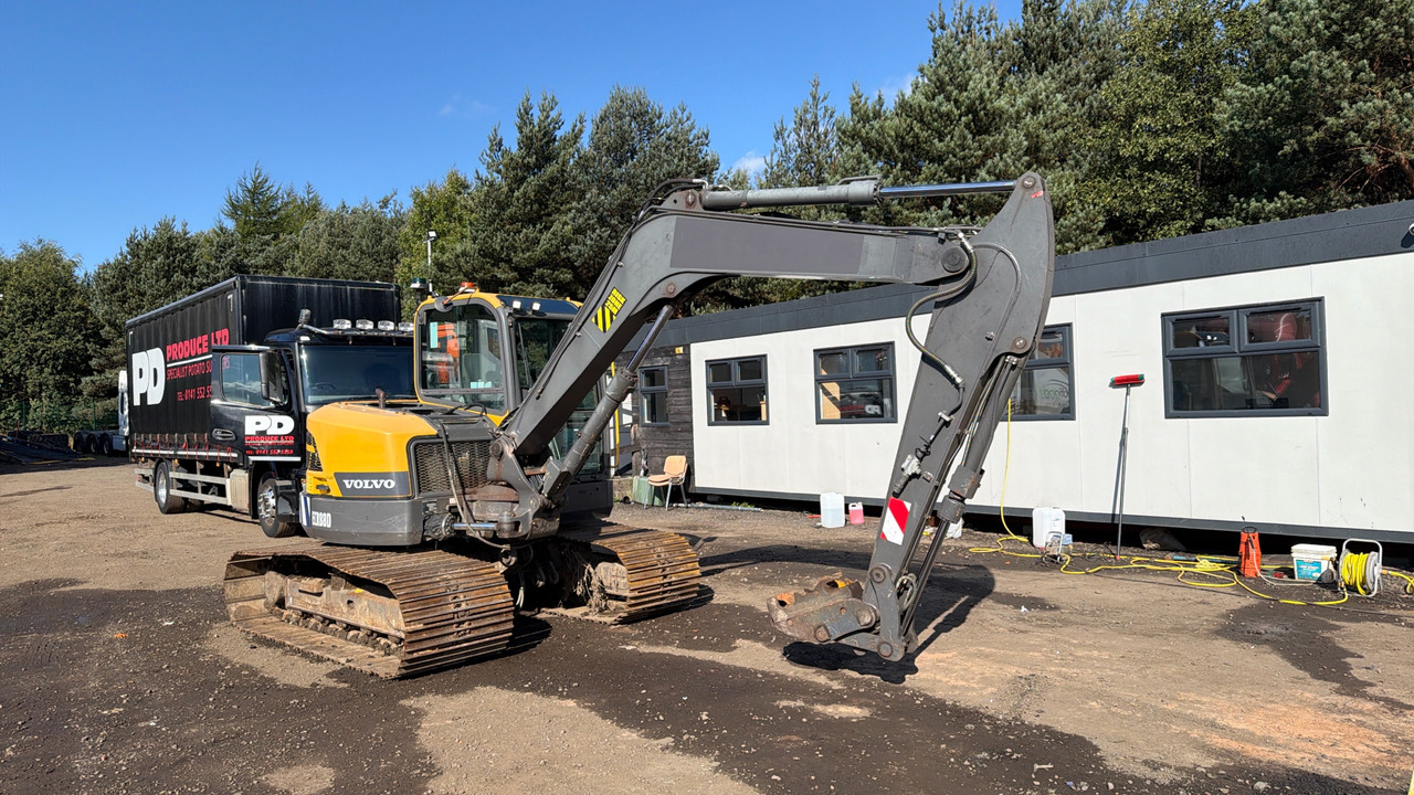 VOLVO ECR88D - Equipamento de construção: foto 1 VOLVO ECR88D - Equipamento de construção: foto 1