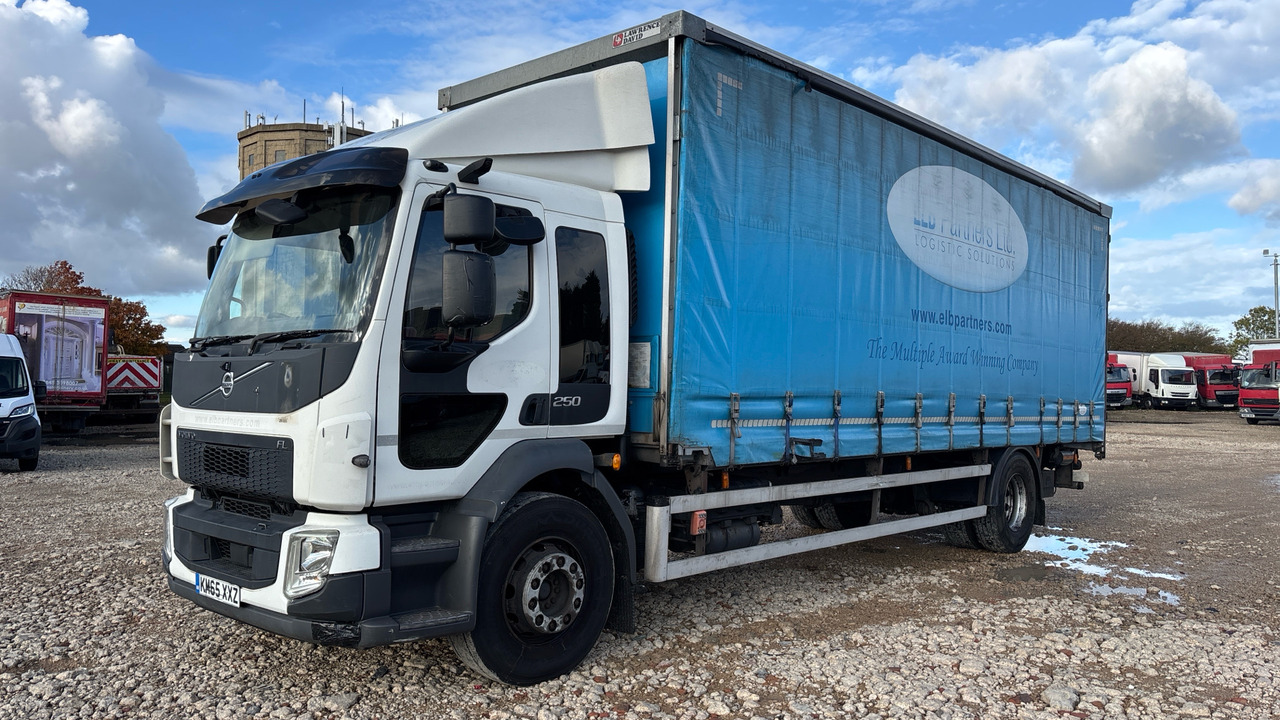 VOLVO FL 250 - Camião de lona: foto 2 VOLVO FL 250 - Camião de lona: foto 2