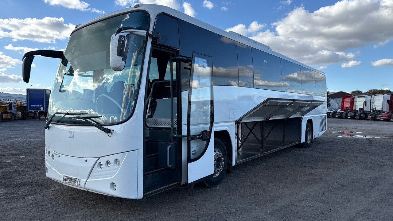 Volvo B9R PLAXTON PANTHER - Autocarro: foto 2 Volvo B9R PLAXTON PANTHER - Autocarro: foto 2