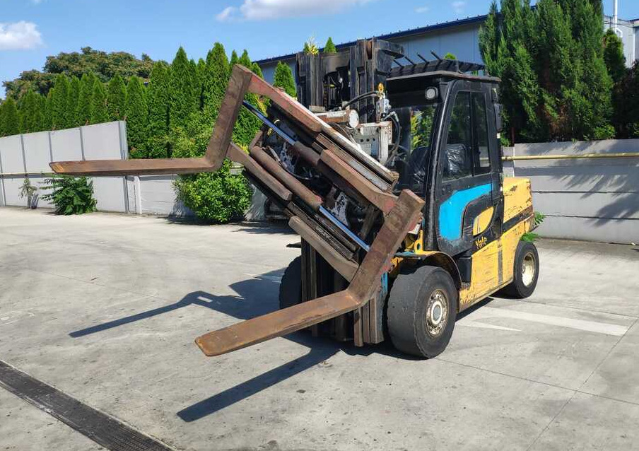Yale GDP50VX - Empilhador a diesel: foto 2 Yale GDP50VX - Empilhador a diesel: foto 2