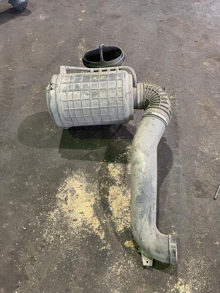DAF XF Luftfilter Luftfilterkasten - Filtro de ar para Camião: foto 2 DAF XF Luftfilter Luftfilterkasten - Filtro de ar para Camião: foto 2