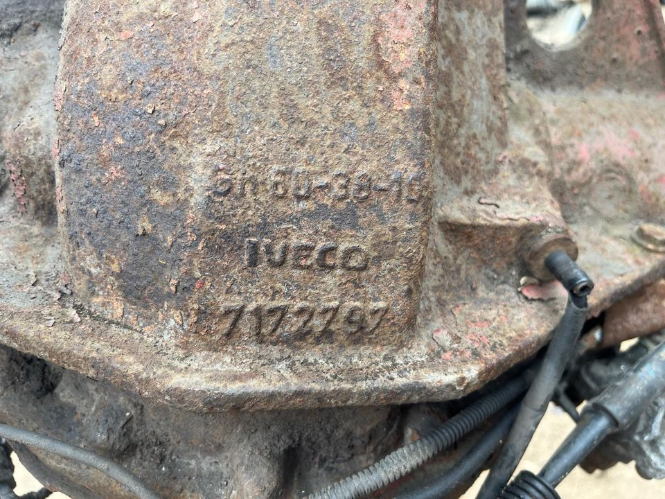 IVECO 7,5t 2003 Hinterachse 13/43 Differential 7172797 - Eixo traseiro para Camião: foto 2 IVECO 7,5t 2003 Hinterachse 13/43 Differential 7172797 - Eixo traseiro para Camião: foto 2