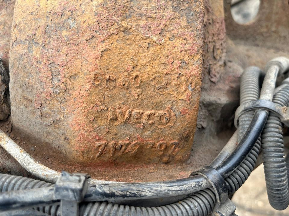 IVECO 7,5t 2003 Hinterachse 13/43 Differential 7172797 - Eixo traseiro para Camião: foto 2 IVECO 7,5t 2003 Hinterachse 13/43 Differential 7172797 - Eixo traseiro para Camião: foto 2