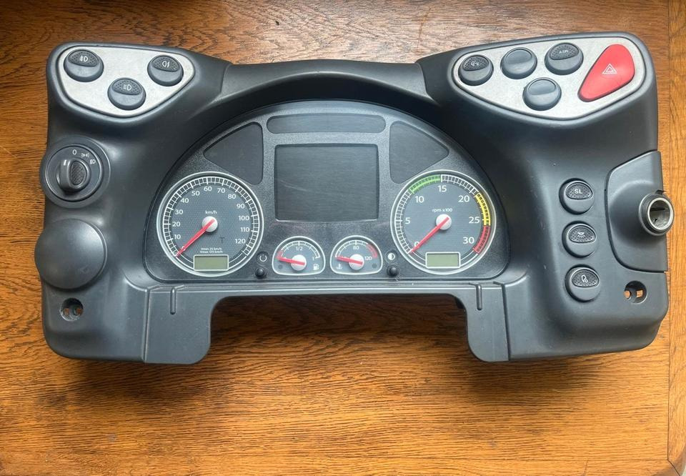 IVECO Stralis 450 Kombiinstrument / Tacho 504276234 - Tacógrafo para Camião: foto 1 IVECO Stralis 450 Kombiinstrument / Tacho 504276234 - Tacógrafo para Camião: foto 1