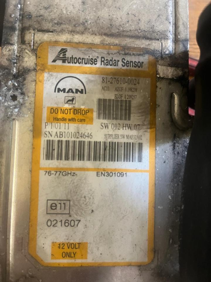 MAN Radarsensor 81276100024 - Sensor para Camião: foto 3 MAN Radarsensor 81276100024 - Sensor para Camião: foto 3
