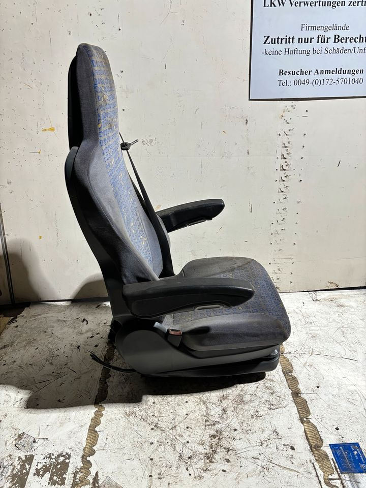 MAN TGA Fahrersitz mit Luft - Banco para Camião: foto 2 MAN TGA Fahrersitz mit Luft - Banco para Camião: foto 2