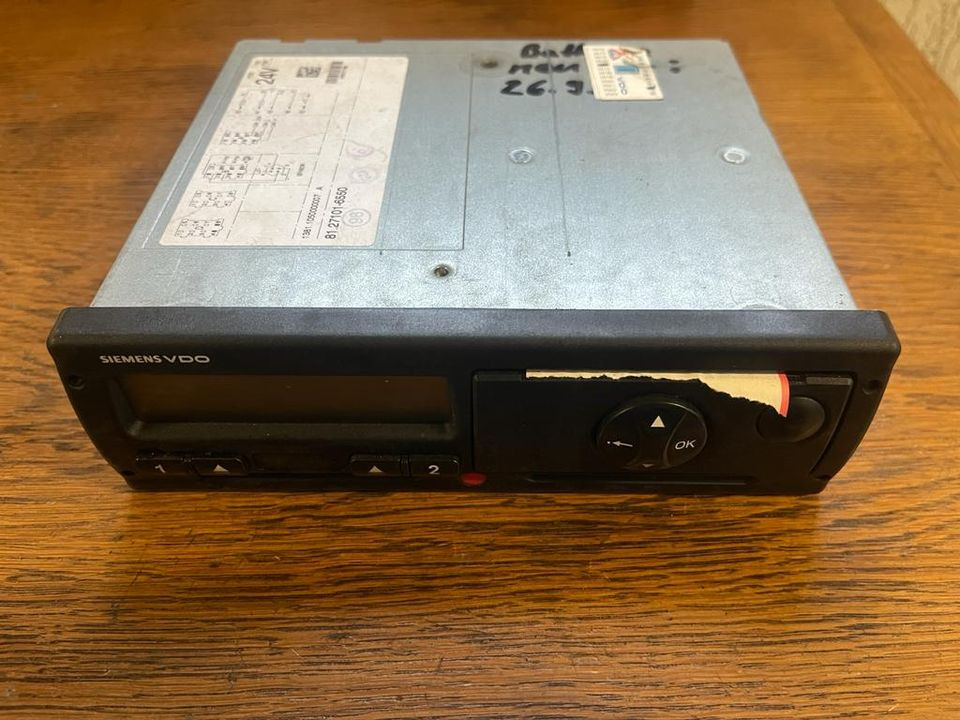MAN TGA TGL Tachograph 81.27101-6550 - Tacógrafo para Camião: foto 1 MAN TGA TGL Tachograph 81.27101-6550 - Tacógrafo para Camião: foto 1
