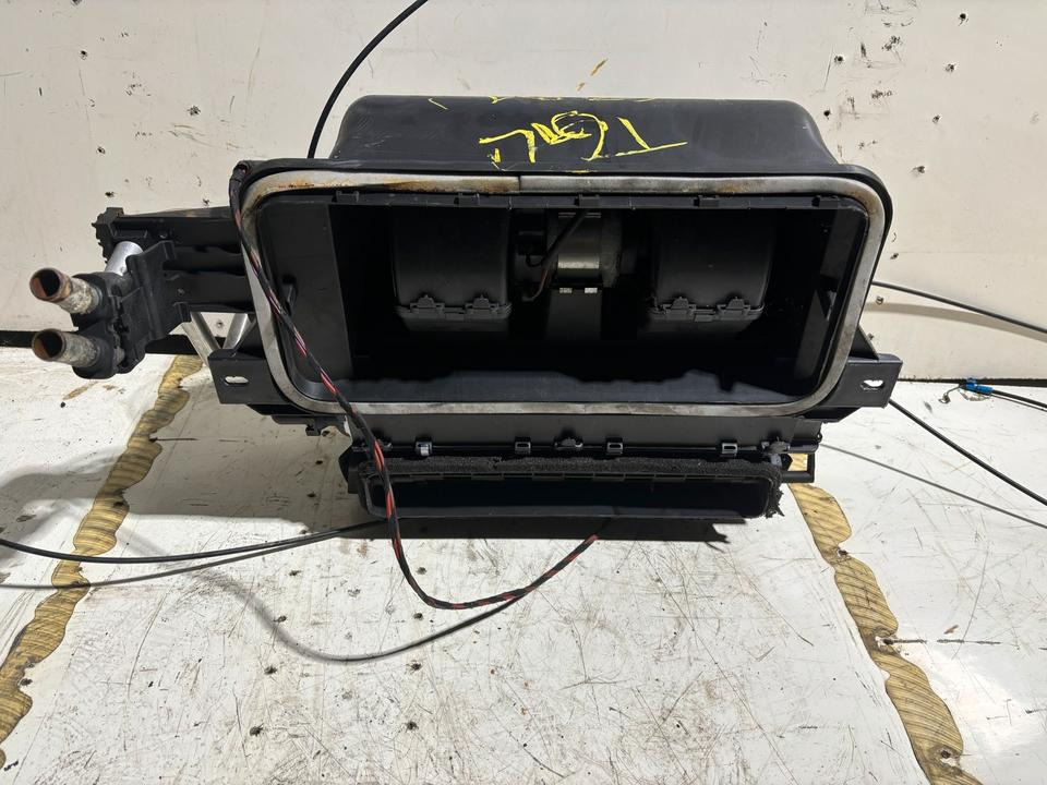 MAN TGL Innenraum Gebläse/Heizung 81.61900.6391 - Ventilador para Camião: foto 2 MAN TGL Innenraum Gebläse/Heizung 81.61900.6391 - Ventilador para Camião: foto 2