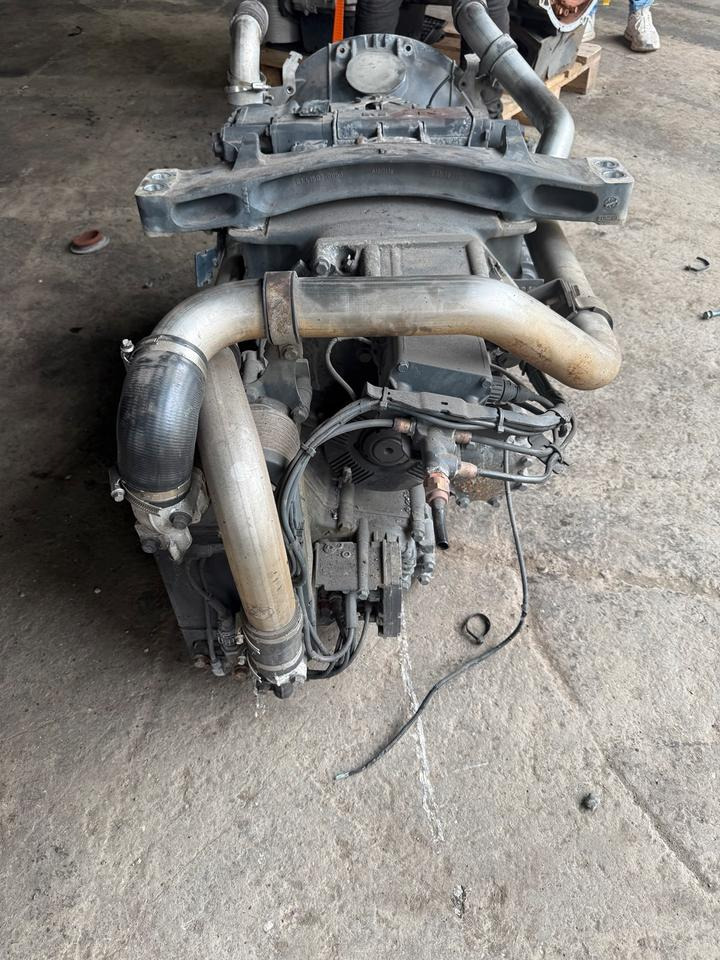 MAN TGX EU 6 Tipmatic Getriebe - Caixa de velocidade para Camião: foto 4 MAN TGX EU 6 Tipmatic Getriebe - Caixa de velocidade para Camião: foto 4