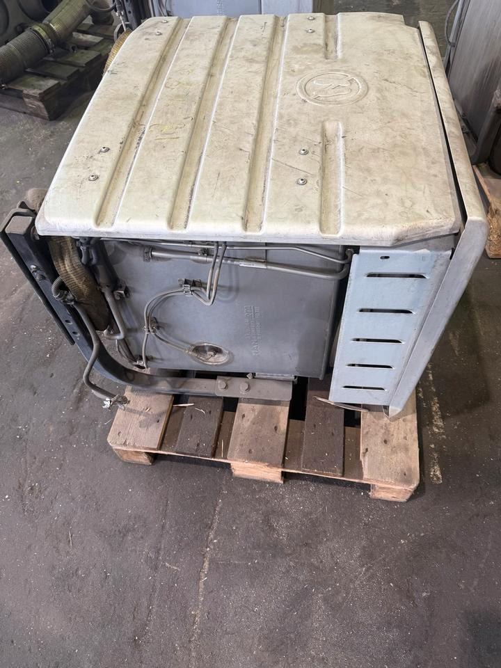 MAN TGX EU6 Auspuff Katalysator 81.1511036115 - Sistema de escape para Camião: foto 2 MAN TGX EU6 Auspuff Katalysator 81.1511036115 - Sistema de escape para Camião: foto 2