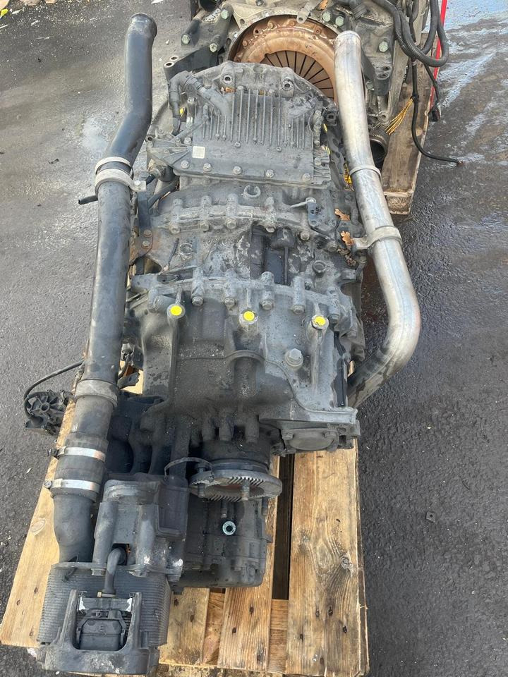 MAN TGX Getriebe ZF 12 AS 2331 TD mit Intarder 3 - Caixa de velocidade para Camião: foto 3 MAN TGX Getriebe ZF 12 AS 2331 TD mit Intarder 3 - Caixa de velocidade para Camião: foto 3