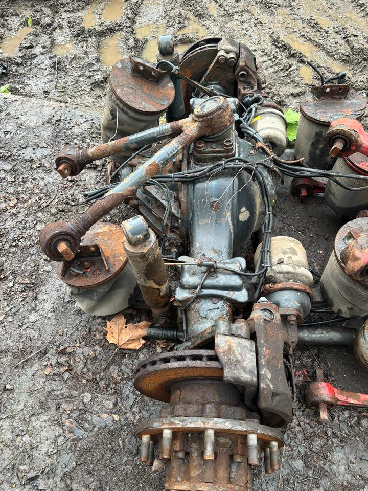 MAN TGX Hinterachse 37:8 / 81.35010.6251 18-Tonner - Eixo traseiro para Camião: foto 4 MAN TGX Hinterachse 37:8 / 81.35010.6251 18-Tonner - Eixo traseiro para Camião: foto 4