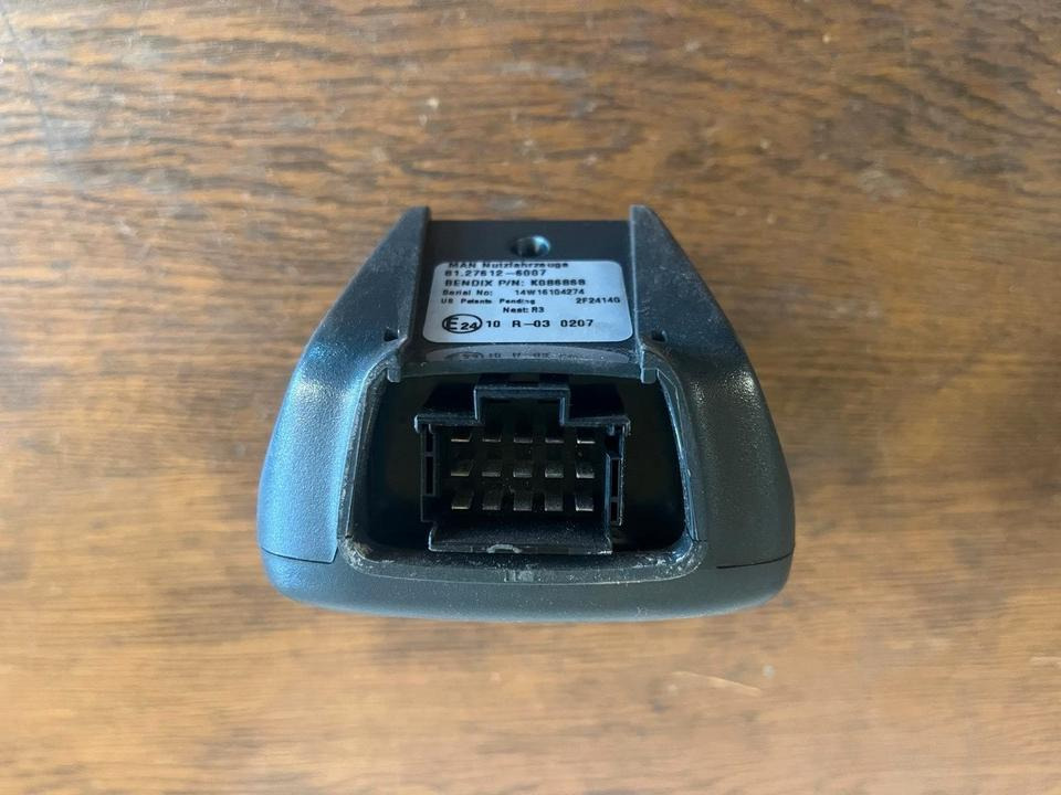 MAN TGX TGS EU6 Kamera 81276126007 - Sensor para Camião: foto 5 MAN TGX TGS EU6 Kamera 81276126007 - Sensor para Camião: foto 5