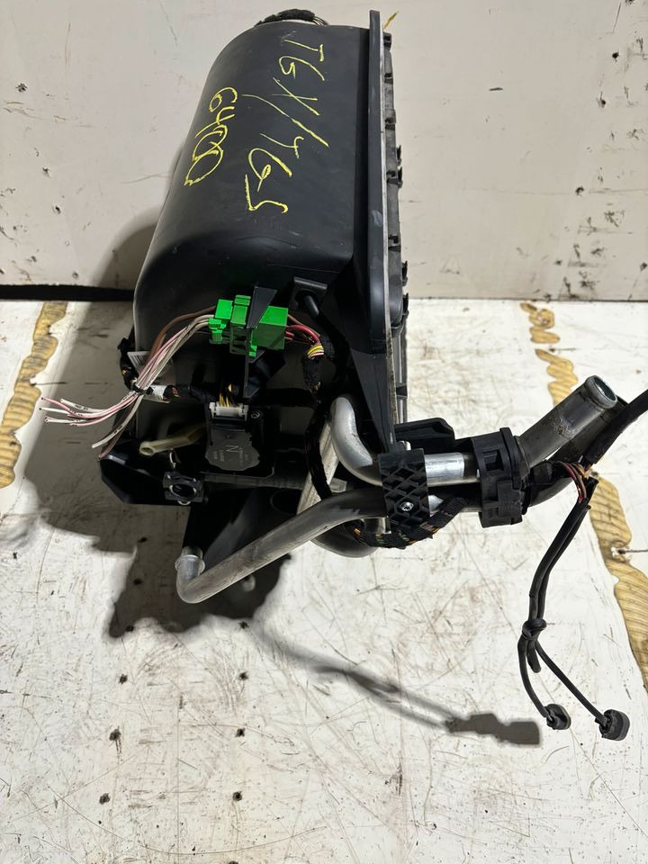 MAN TGX/TGS Innenraum Gebläse/Heizung 81.61900.6400 - Ventilador para Camião: foto 3 MAN TGX/TGS Innenraum Gebläse/Heizung 81.61900.6400 - Ventilador para Camião: foto 3
