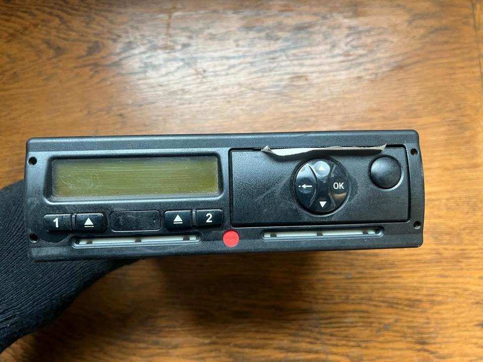 MAN TGX Tachograph 81.27101-6584 - Tacógrafo para Camião: foto 1 MAN TGX Tachograph 81.27101-6584 - Tacógrafo para Camião: foto 1