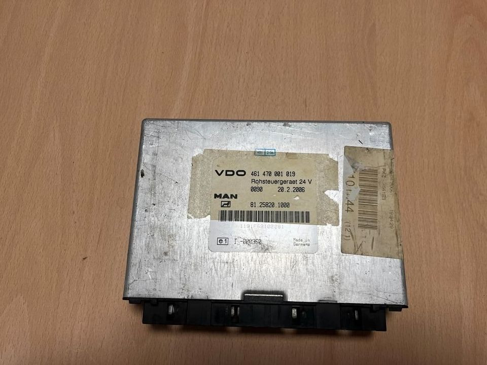 MAN VDO Rohsteuergerät 81.25820.1000 - Centralina electrónica para Camião: foto 1 MAN VDO Rohsteuergerät 81.25820.1000 - Centralina electrónica para Camião: foto 1