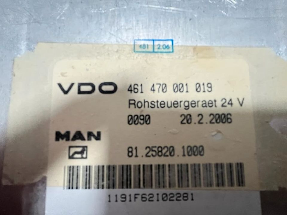 MAN VDO Rohsteuergerät 81.25820.1000 - Centralina electrónica para Camião: foto 2 MAN VDO Rohsteuergerät 81.25820.1000 - Centralina electrónica para Camião: foto 2