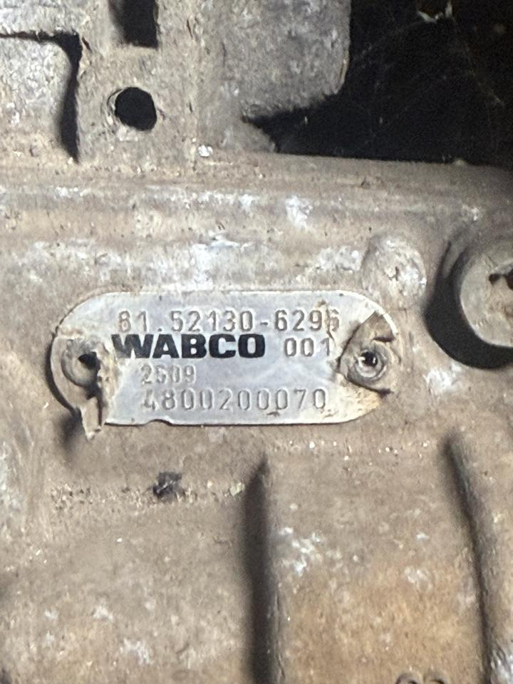 MAN WABCO Fußbremsventil 4800200070 81.52130-6295 - Peças de freio para Camião: foto 3 MAN WABCO Fußbremsventil 4800200070 81.52130-6295 - Peças de freio para Camião: foto 3