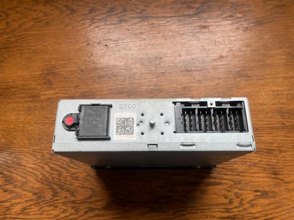 Mercedes Actros MP4 Tachograph A0024463633 - Tacógrafo para Camião: foto 4 Mercedes Actros MP4 Tachograph A0024463633 - Tacógrafo para Camião: foto 4