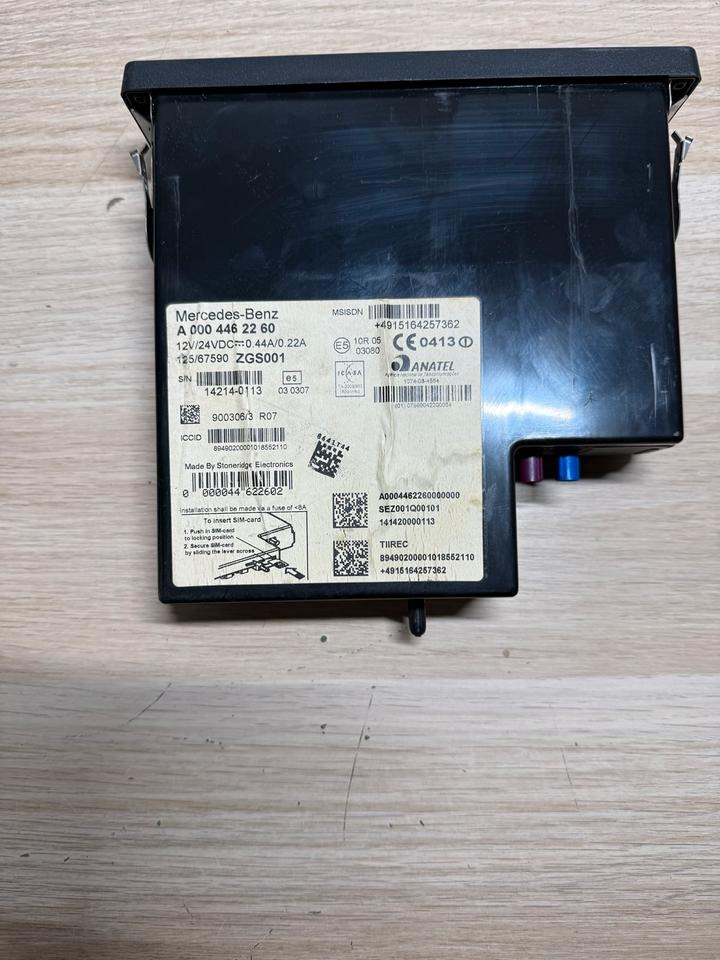 Mercedes Actros MP4 Tachograph Fleetboard A0004462260 - Tacógrafo para Camião: foto 5 Mercedes Actros MP4 Tachograph Fleetboard A0004462260 - Tacógrafo para Camião: foto 5