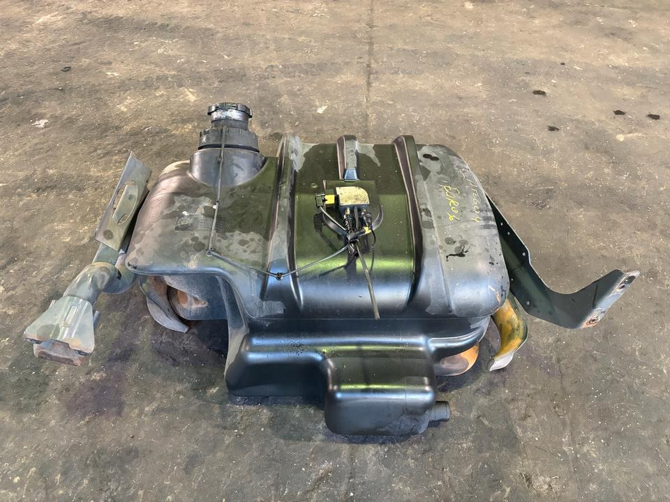 Mercedes Atego 4 EU6 Dieseltank Tank Tankbehälter 200L - Tanque de combustível para Camião: foto 4 Mercedes Atego 4 EU6 Dieseltank Tank Tankbehälter 200L - Tanque de combustível para Camião: foto 4