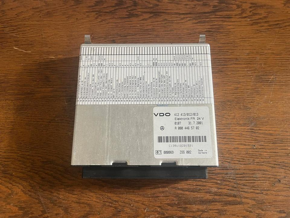 Mercedes Atego Elektronik FR VDO Steuergerät A0004465702 - Centralina electrónica: foto 2 Mercedes Atego Elektronik FR VDO Steuergerät A0004465702 - Centralina electrónica: foto 2