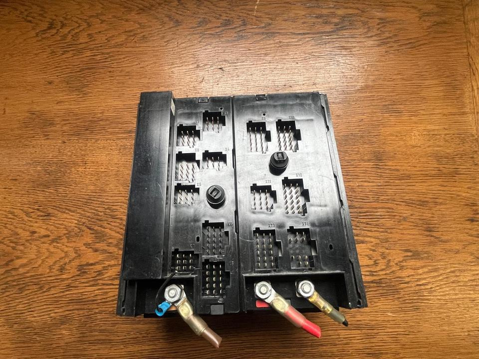 Mercedes Atego Sicherungskasten (Zentralelektrik) A0015433115 - Fusível para Camião: foto 3 Mercedes Atego Sicherungskasten (Zentralelektrik) A0015433115 - Fusível para Camião: foto 3