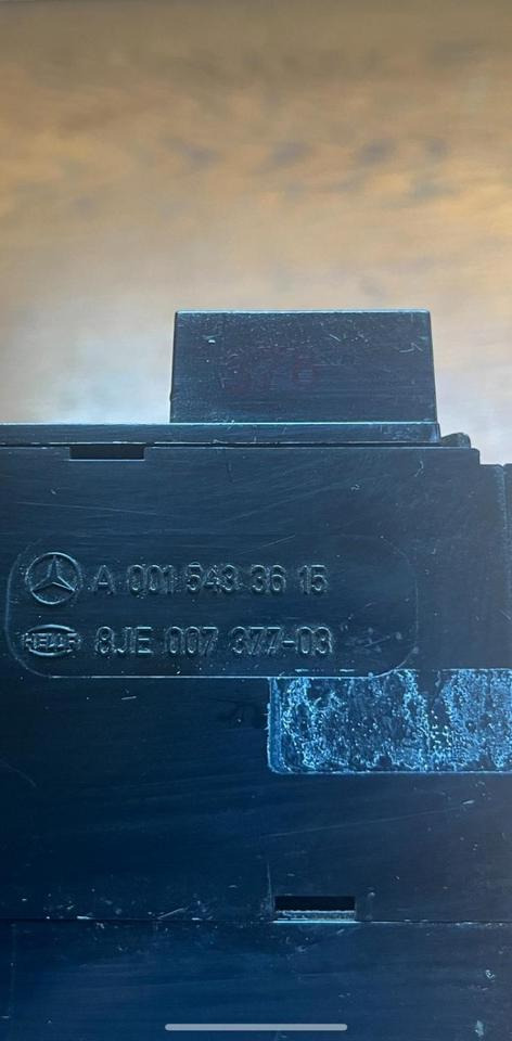 Mercedes Atego Sicherungskasten (Zentralelektrik) A0015433615 - Fusível para Camião: foto 3 Mercedes Atego Sicherungskasten (Zentralelektrik) A0015433615 - Fusível para Camião: foto 3