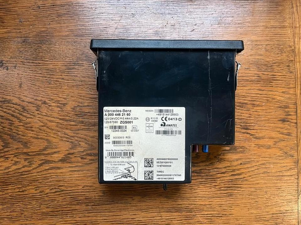 Mercedes-Benz Actros MP4 Tachograph FLEETBOARD A0004462160 - Tacógrafo para Camião: foto 3 Mercedes-Benz Actros MP4 Tachograph FLEETBOARD A0004462160 - Tacógrafo para Camião: foto 3