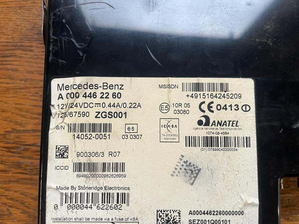 Mercedes-Benz Actros MP4 Tachograph FLEETBOARD A0004462260 - Tacógrafo para Camião: foto 2 Mercedes-Benz Actros MP4 Tachograph FLEETBOARD A0004462260 - Tacógrafo para Camião: foto 2