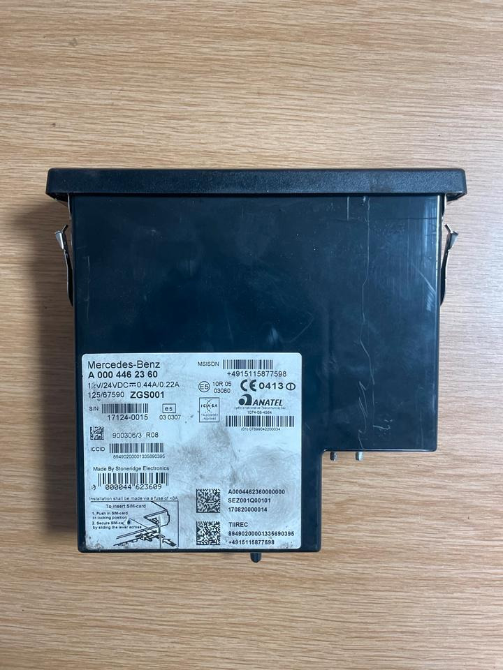 Mercedes-Benz Actros Tachograph FLEETBOARD A0004462360 - Tacógrafo para Camião: foto 2 Mercedes-Benz Actros Tachograph FLEETBOARD A0004462360 - Tacógrafo para Camião: foto 2