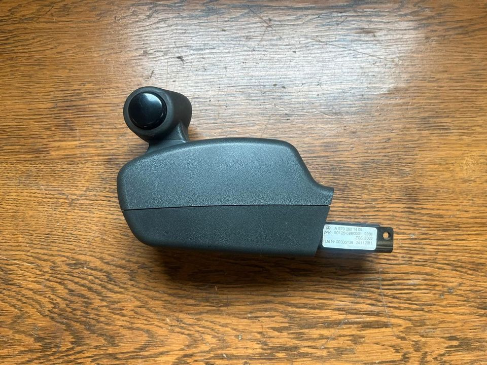 Mercedes Benz Schalthebel / Gangschalter A9702601409 - Manete de mudanças para Camião: foto 1 Mercedes Benz Schalthebel / Gangschalter A9702601409 - Manete de mudanças para Camião: foto 1