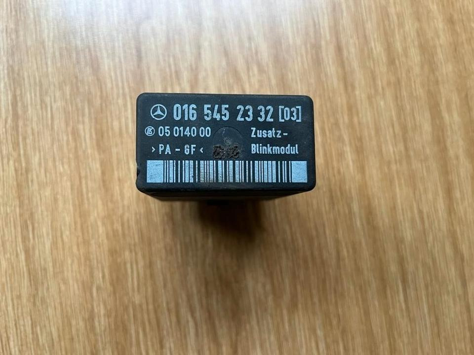 Mercedes W638 Vito Steuergerät Blinkermodul Relais 0165452332 - Centralina electrónica para Camião: foto 1 Mercedes W638 Vito Steuergerät Blinkermodul Relais 0165452332 - Centralina electrónica para Camião: foto 1