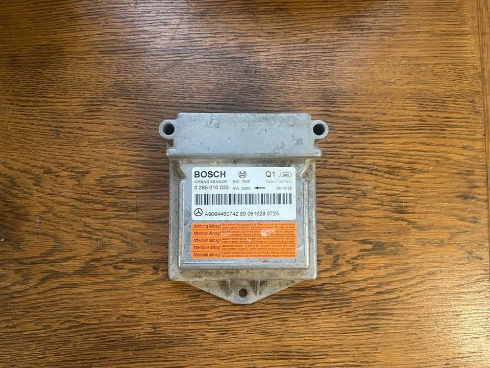 Mercedes W906 Airbag Steuergerät Sensor A9064460742 - Centralina electrónica para Camião: foto 1 Mercedes W906 Airbag Steuergerät Sensor A9064460742 - Centralina electrónica para Camião: foto 1