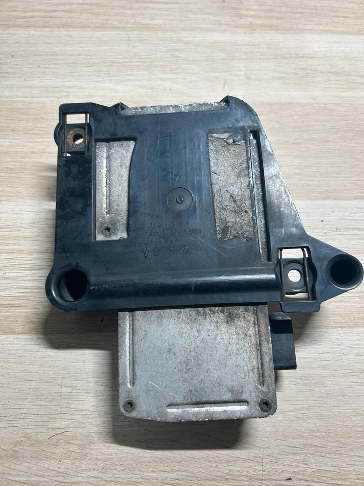 MAN TGX TGS Radarsensor 81.27610.0019 - Peça de reposição: foto 3 MAN TGX TGS Radarsensor 81.27610.0019 - Peça de reposição: foto 3