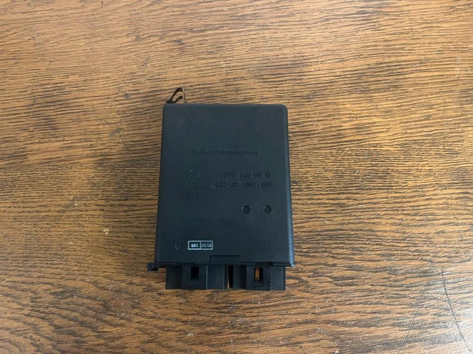 Mercedes-Benz Funkfernbedienung VDO Steuergerät 24V A0004460018 - Peça de reposição: foto 2 Mercedes-Benz Funkfernbedienung VDO Steuergerät 24V A0004460018 - Peça de reposição: foto 2