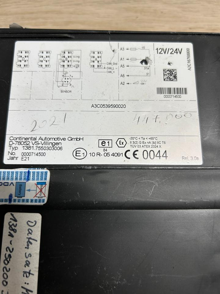 VDO Tachograph A3C0539590020 / A2C16768800 - Peça de reposição: foto 4 VDO Tachograph A3C0539590020 / A2C16768800 - Peça de reposição: foto 4