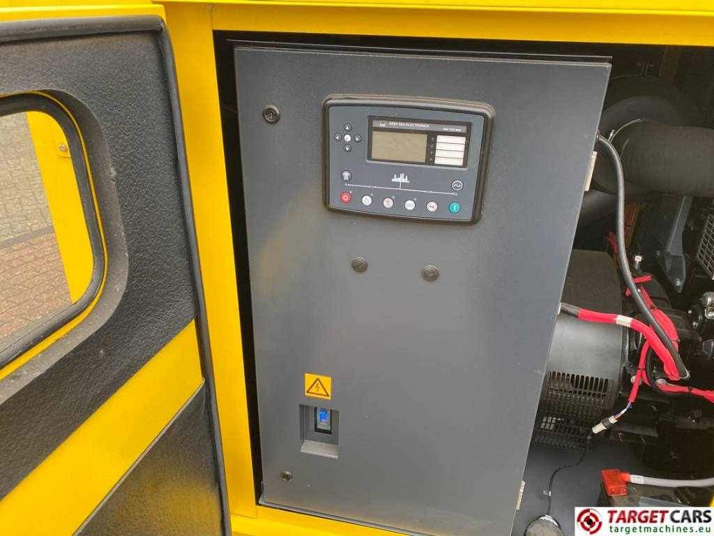 Gerador elétrico novo Atlas Copco QES100 Diesel 100KVA Generator 400/230V Unused: foto 41
