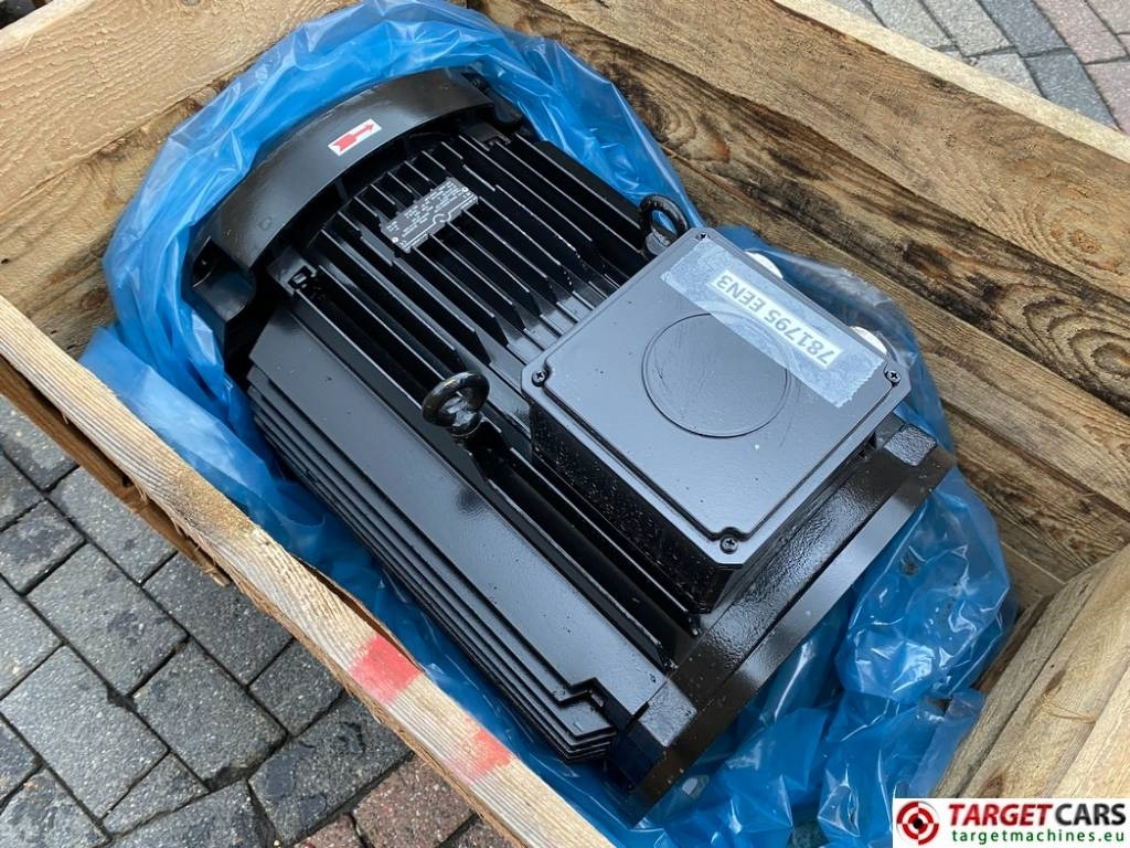 EE AG Hinwill EEN3 225M4/B14S 37KW 400~80V Electri - Motor para Máquina de construção: foto 3 EE AG Hinwill EEN3 225M4/B14S 37KW 400~80V Electri - Motor para Máquina de construção: foto 3
