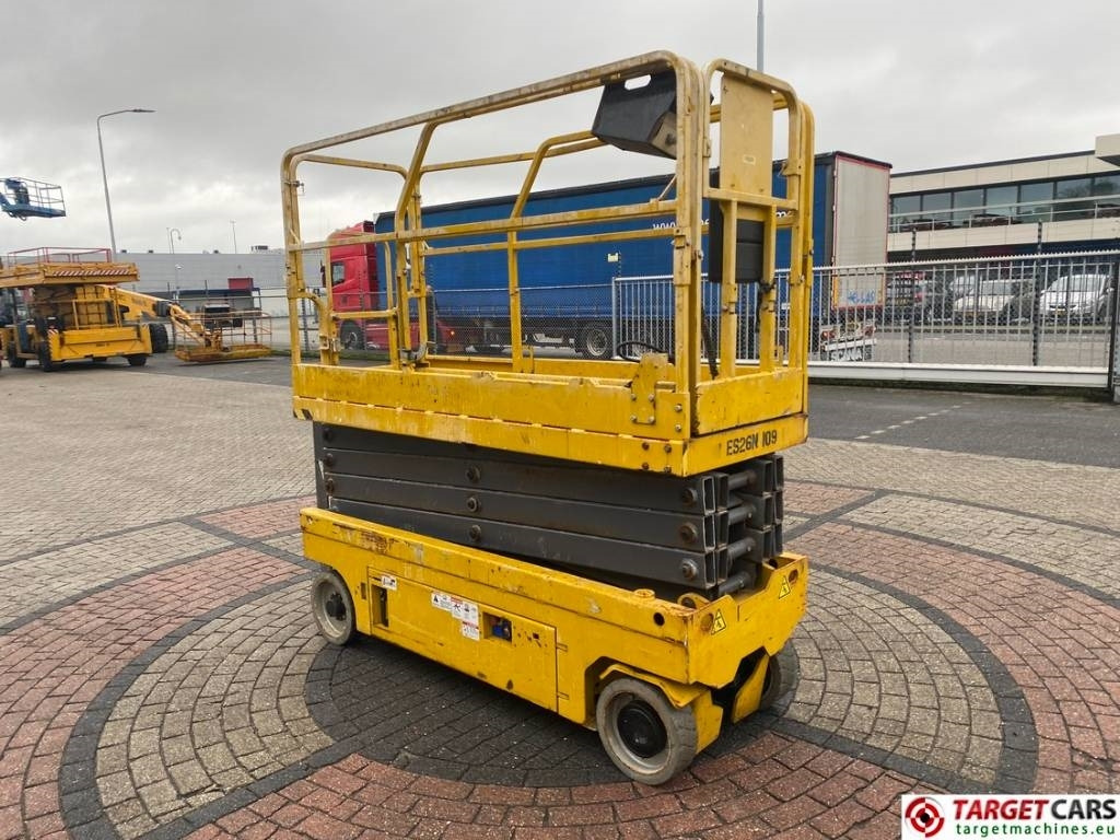 GMG 2632-ED Electric Scissor Work Lift 983cm - Plataforma de Tijera/ Plataforma de tesoura: foto 2 GMG 2632-ED Electric Scissor Work Lift 983cm - Plataforma de Tijera/ Plataforma de tesoura: foto 2