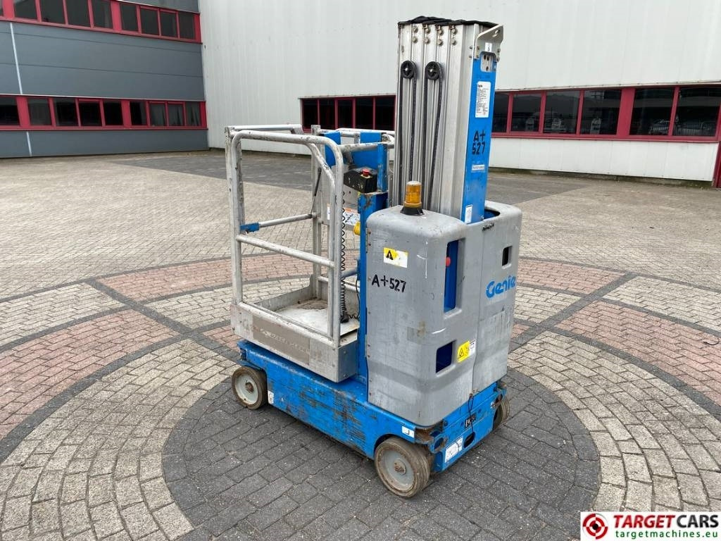 Genie GR-20 Runabout Vertical Mast Work Lift 802cm - Plataforma de mastro vertical: foto 4 Genie GR-20 Runabout Vertical Mast Work Lift 802cm - Plataforma de mastro vertical: foto 4