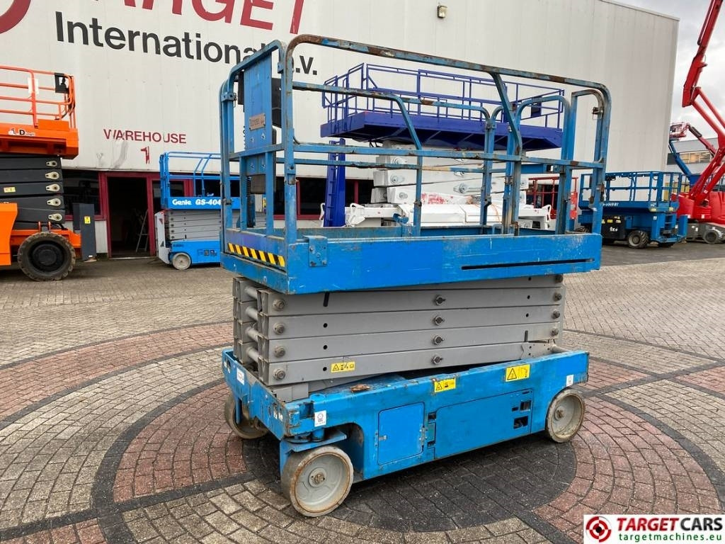 Genie GS-3246 Electric Scissor Work Lift 1175cm - Plataforma de Tijera/ Plataforma de tesoura: foto 1 Genie GS-3246 Electric Scissor Work Lift 1175cm - Plataforma de Tijera/ Plataforma de tesoura: foto 1