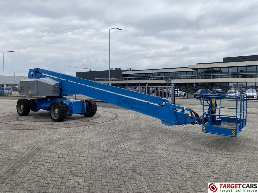 Genie S-100HD Articulated 4x4x4 Diesel Boom Lift 3248cm - Plataforma telescópica: foto 2 Genie S-100HD Articulated 4x4x4 Diesel Boom Lift 3248cm - Plataforma telescópica: foto 2