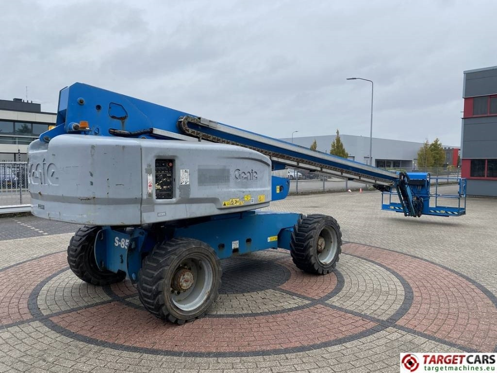 Genie S-85 Telescopic 4x4 Diesel Boom Work Lift 2791cm - Plataforma telescópica: foto 3 Genie S-85 Telescopic 4x4 Diesel Boom Work Lift 2791cm - Plataforma telescópica: foto 3