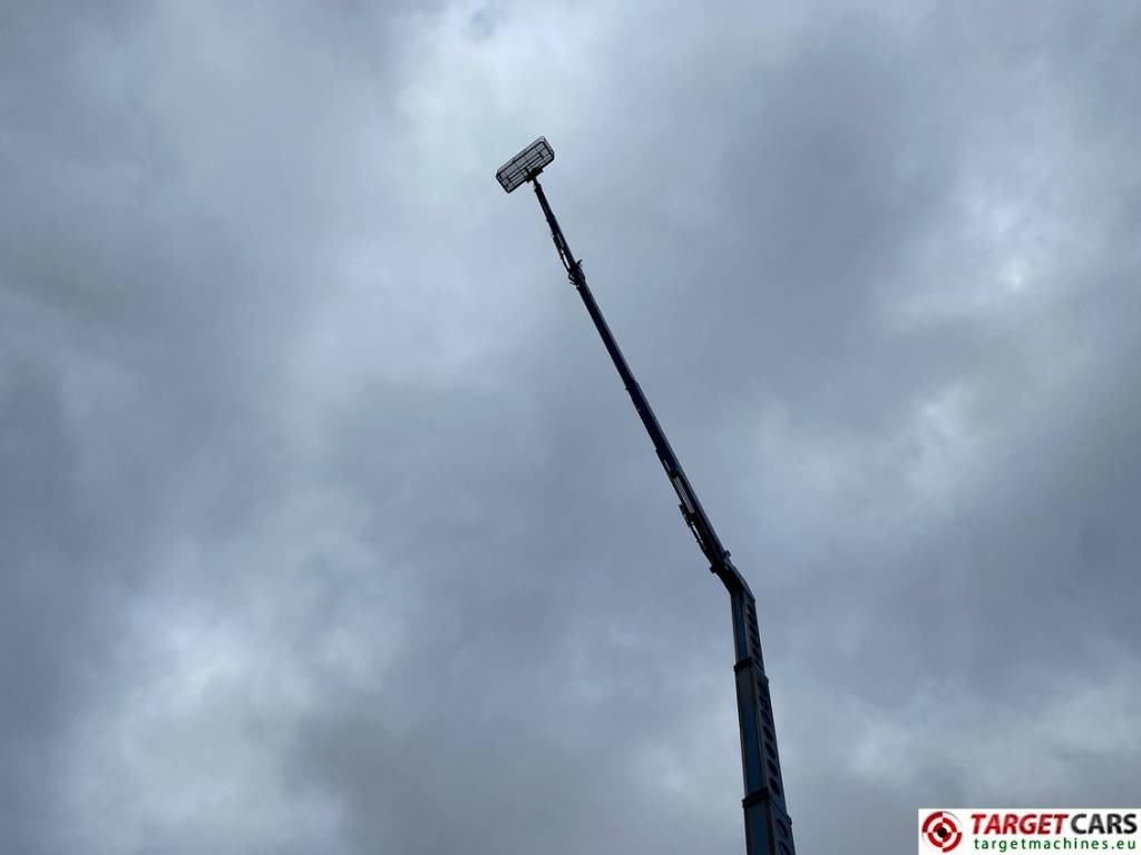 Plataforma articulada Genie Z-135/70 Articulated 4x4x4 Diesel Boom Lift 4315cm: foto 32