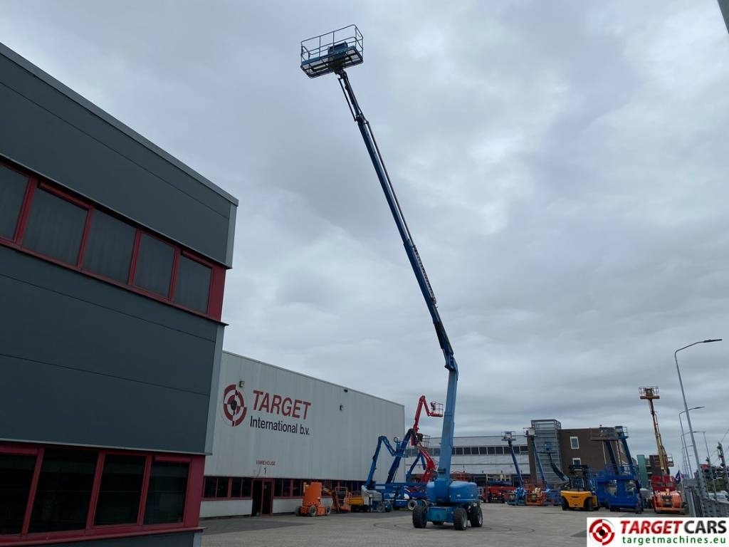 Locação financeira de Genie Z-80/60 Articulated 4x4x4 Diesel Boom Lift 2577cm  Genie Z-80/60 Articulated 4x4x4 Diesel Boom Lift 2577cm: foto 28