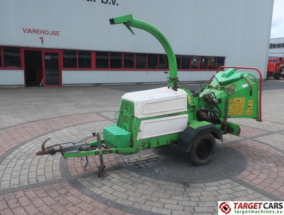 Greenmech Wood Chipper Diesel (engine issue) - Estilhaçadora de madeira: foto 1 Greenmech Wood Chipper Diesel (engine issue) - Estilhaçadora de madeira: foto 1