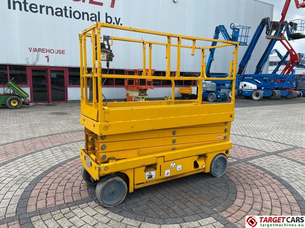 Haulotte Compact 10N Electric Scissor Work Lift 1000cm - Plataforma de Tijera/ Plataforma de tesoura: foto 1 Haulotte Compact 10N Electric Scissor Work Lift 1000cm - Plataforma de Tijera/ Plataforma de tesoura: foto 1