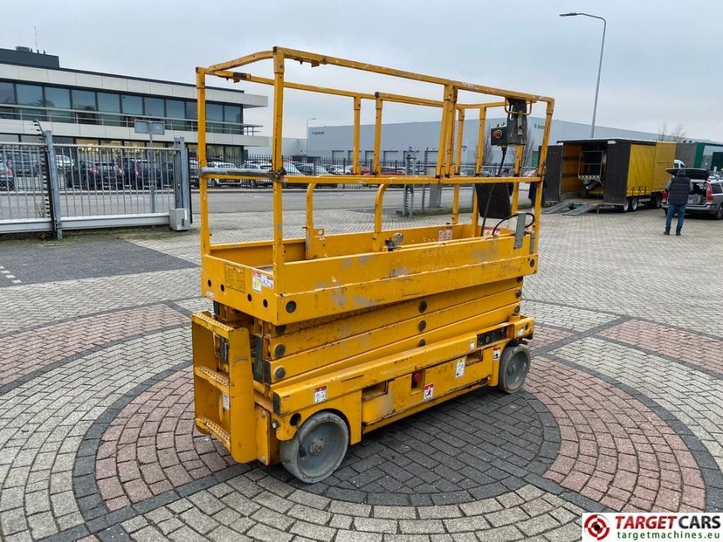 Haulotte Compact 10N Electric Scissor Work Lift 1000cm - Plataforma de Tijera/ Plataforma de tesoura: foto 3 Haulotte Compact 10N Electric Scissor Work Lift 1000cm - Plataforma de Tijera/ Plataforma de tesoura: foto 3